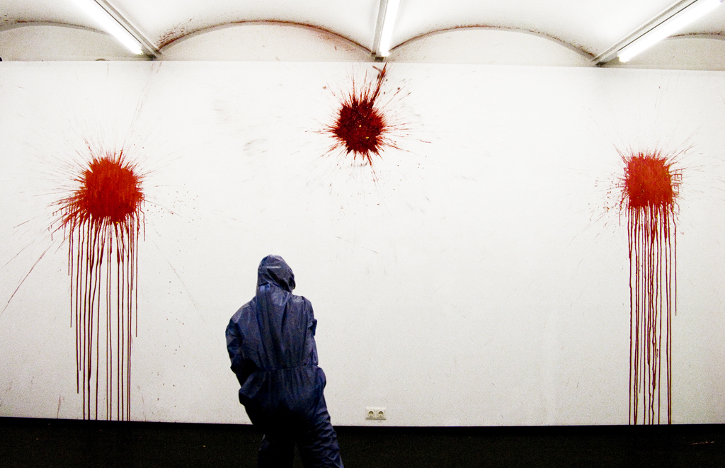 Natascha preparing one wall for the Blood series, Fotogalerie Wien, 2010