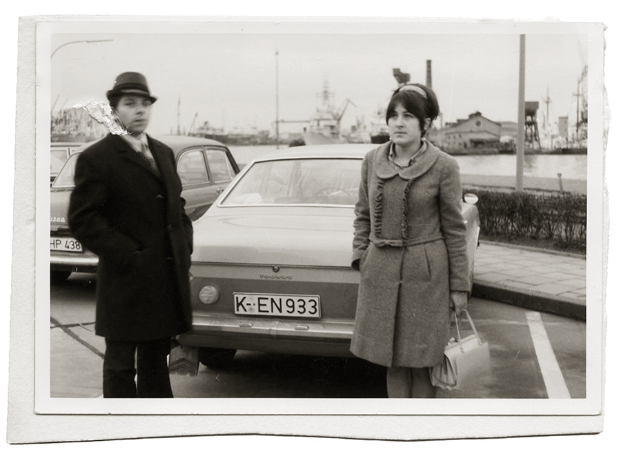 © Natascha Stellmach, Leaving, 2007, archival ink on photo rag, 23 x 17 cm