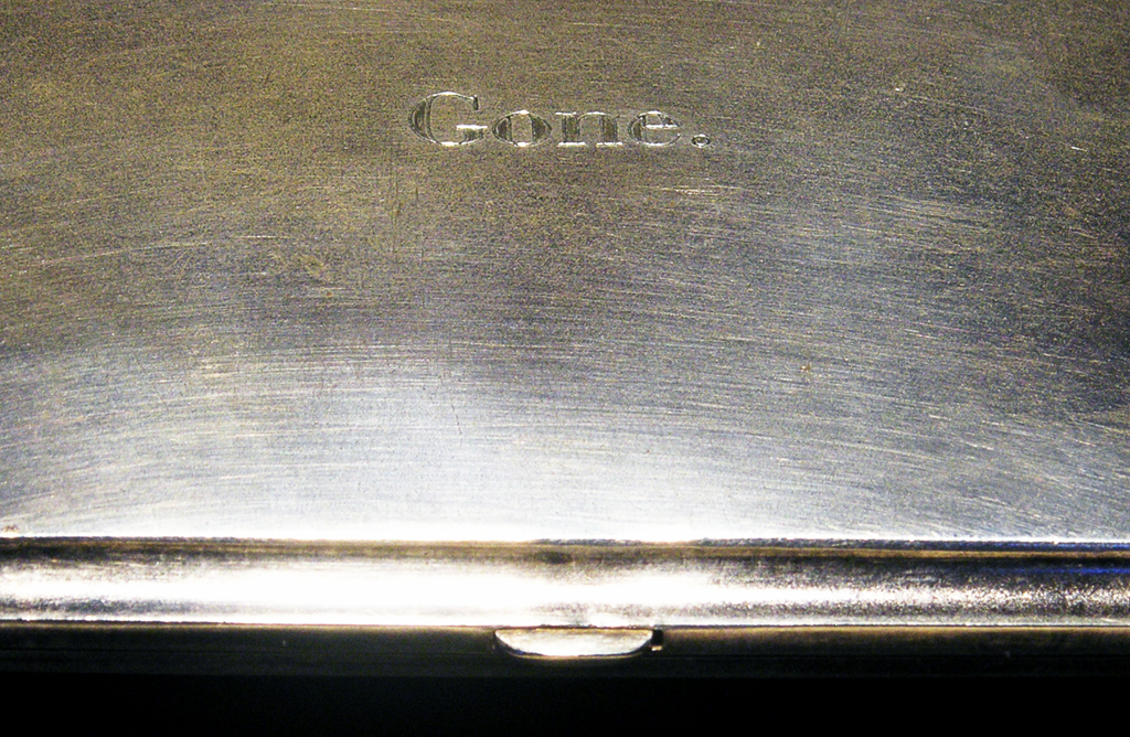 Natascha Stellmach, Gone., 2008, engraved silver cigarette case, 11 x 10 x 2 cm